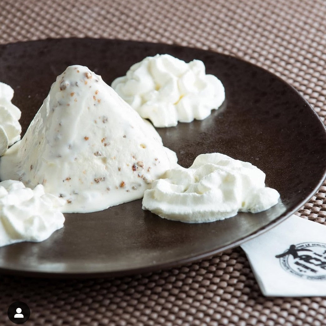 Pyramide Nougatine